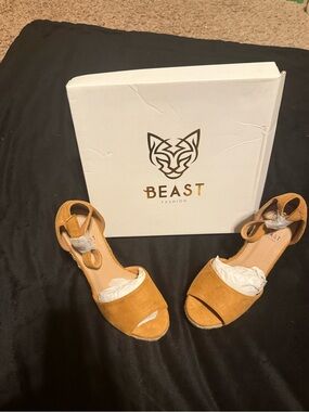 BEAST FASHION Tan Suede Open-Toe Wedge Sandals